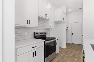 1004 E Hickory St, Kaufman, TX 75142 - Photo 9