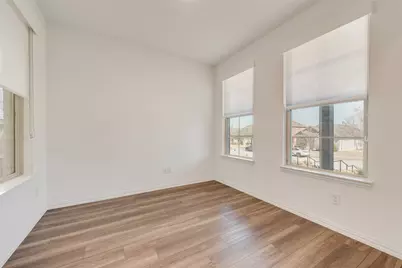 1329 Buckeye Trail, Garland, TX 75042 - Photo 7