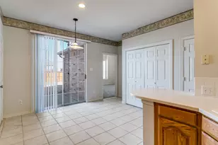 511 Poplar Ln, Irving, TX 75063 - Photo 13