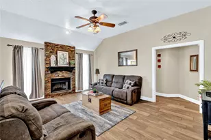 2129 Lakeway Terrace, Flower Mound, TX 75028 - Photo 9