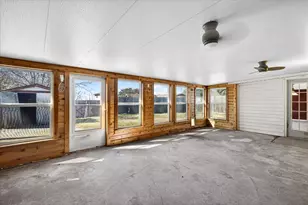 725 Melinda Dr, Mesquite, TX 75149 - Photo 25