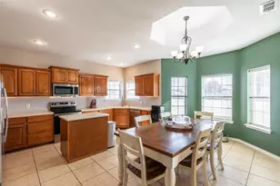 217 Quicksilver Rd, Abilene, TX 79602 - Photo 5