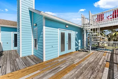 3240 Castle Drive, Crystal Beach, TX 77650 - Photo 31