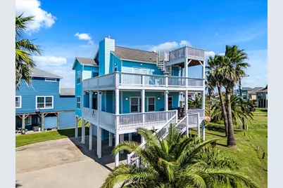 3240 Castle Drive, Crystal Beach, TX 77650 - Photo 3