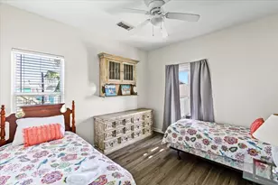 3240 Castle Dr, Crystal Beach, TX 77650 - Photo 27