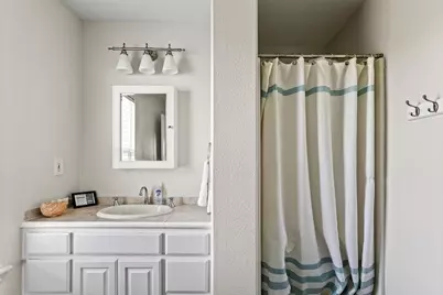 3240 Castle Drive, Crystal Beach, TX 77650 - Photo 21