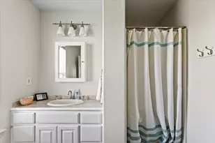 3240 Castle Dr, Crystal Beach, TX 77650 - Photo 21