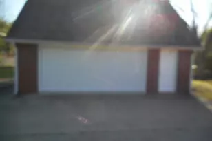 921 Poinsettia Dr, Lancaster, TX 75146 - Photo 9