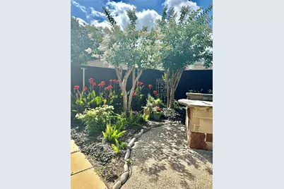 819 Shady Meadow Drive, Lewisville, TX 75077 - Photo 39