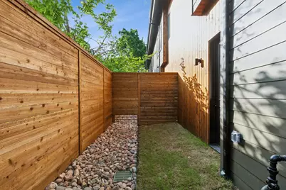 2142 Lovedale Avenue #103, Dallas, TX 75235 - Photo 27