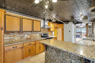 26 Oakbrook Dr, Lewisville, TX 75057 - Photo 9