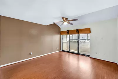 26 Oakbrook Drive, Lewisville, TX 75057 - Photo 11