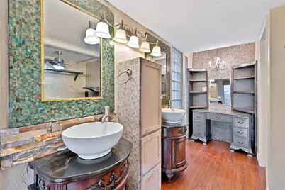 26 Oakbrook Drive, Lewisville, TX 75057 - Photo 13