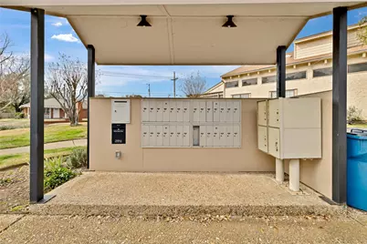 26 Oakbrook Drive, Lewisville, TX 75057 - Photo 27