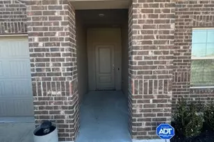 549 Derby Ln, Springtown, TX 76082 - Photo 3