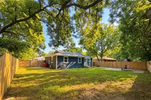 918 N Ricketts St, Sherman, TX 75092 - Photo 23