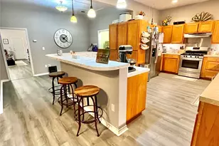 522 E Standifer St, Hamilton, TX 76531 - Photo 9