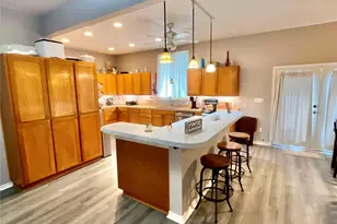 522 E Standifer St, Hamilton, TX 76531 - Photo 15