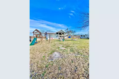 522 E Standifer Street, Hamilton, TX 76531 - Photo 37