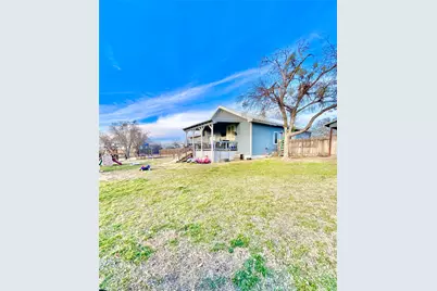 522 E Standifer Street, Hamilton, TX 76531 - Photo 39