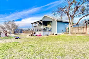 522 E Standifer St, Hamilton, TX 76531 - Photo 39