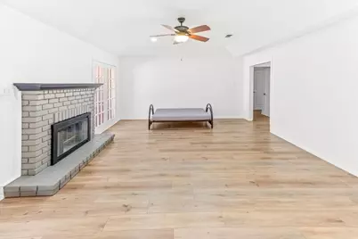 5224 Lake Shore, Waco, TX 76710 - Photo 11