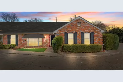 5224 Lake Shore, Waco, TX 76710 - Photo 1