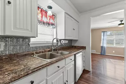 201 Collins Drive, Terrell, TX 75160 - Photo 13