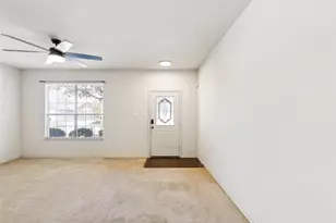 8621 Shallow Creek Dr, Fort Worth, TX 76179 - Photo 11