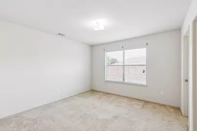 8621 Shallow Creek Drive, Fort Worth, TX 76179 - Photo 25