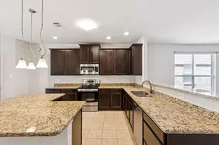 8621 Shallow Creek Dr, Fort Worth, TX 76179 - Photo 9