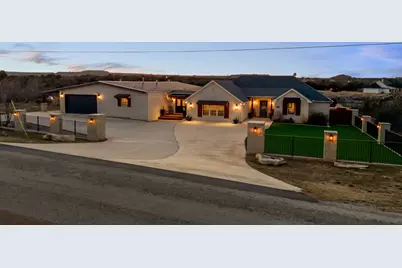 5013 Hell's Gate Loop, Possum Kingdom Lake, TX 76449 - Photo 1