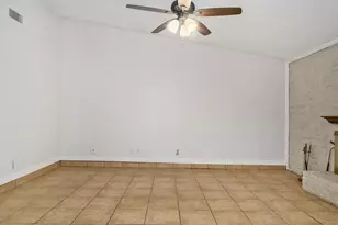 1934 Lost Creek Dr, Arlington, TX 76006 - Photo 7