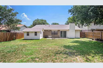 1934 Lost Creek Drive, Arlington, TX 76006 - Photo 25