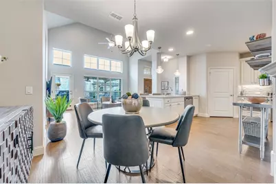 1023 Birds Fort Trail, Arlington, TX 76005 - Photo 11