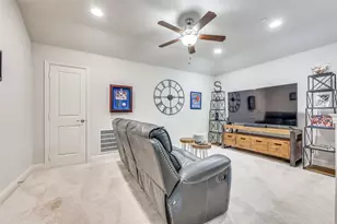 1023 Birds Fort Trail, Arlington, TX 76005 - Photo 19