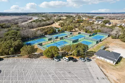 9620 Bellechase Road, Granbury, TX 76049 - Photo 7