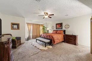 2018 Baker Dr, Corinth, TX 76210 - Photo 11