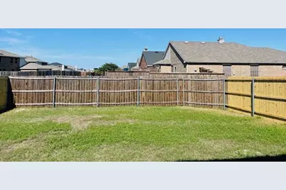 3120 Crimson Clover Drive, Lancaster, TX 75134 - Photo 25