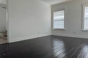 9942 Mixon Dr, Dallas, TX 75220 - Photo 7