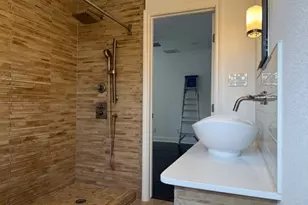 9942 Mixon Dr, Dallas, TX 75220 - Photo 5