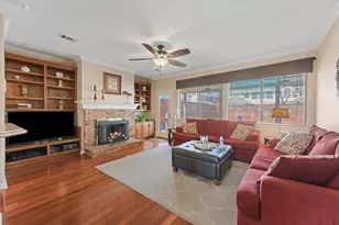 633 Mossycup Oak Dr, Plano, TX 75025 - Photo 9