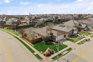 5501 Penwell Dr, Fort Worth, TX 76135 - Photo 3