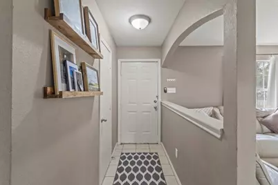 914 S Chatfield Street, Ennis, TX 75119 - Photo 3