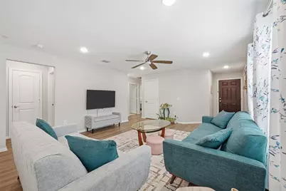 200 Sleepy Willow Lane, McKinney, TX 75071 - Photo 9