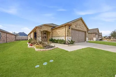 200 Sleepy Willow Lane, McKinney, TX 75071 - Photo 1