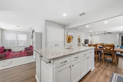 200 Sleepy Willow Lane, McKinney, TX 75071 - Photo 11