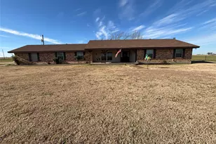 2809 County Rd 1227, Cleburne, TX 76033 - Photo 3