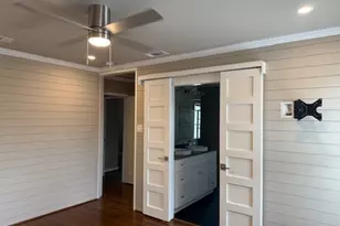 9941 Mixon Dr, Dallas, TX 75220 - Photo 11