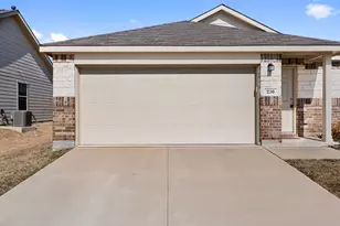 236 Anvil Dr, Fort Worth, TX 76052 - Photo 3